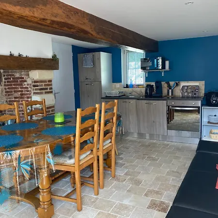 Au Calme Avec Piscine En Saison Appartement